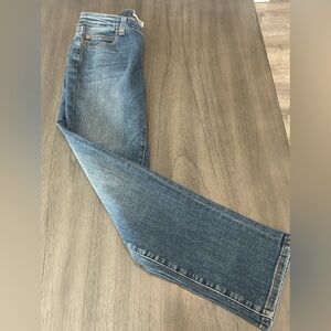 Like new - Organic Cotton Relaxed Boyfriend Jeans from Eileen Fisher - Size 4